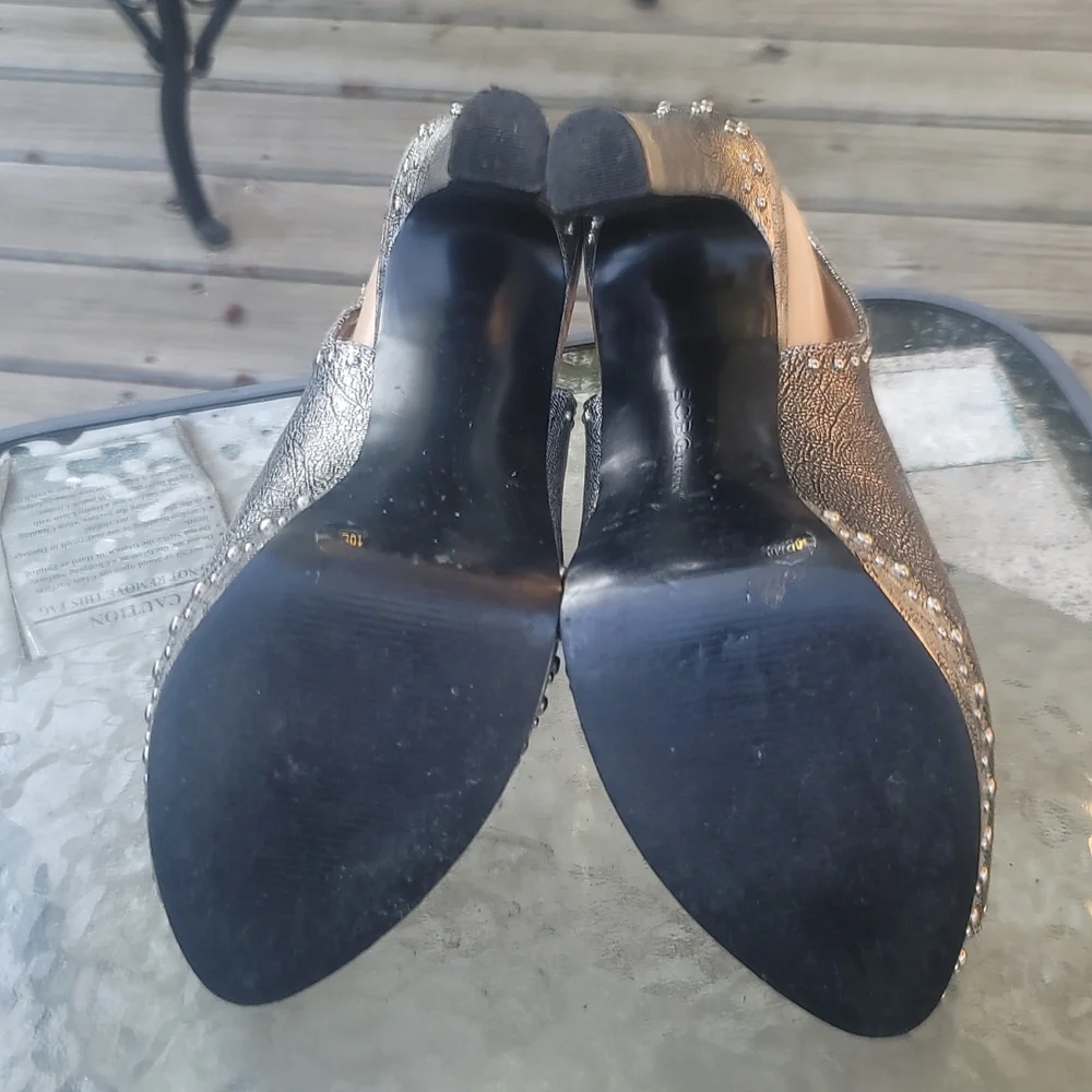 BCBGENERATION GRAY STUDED HEELS
